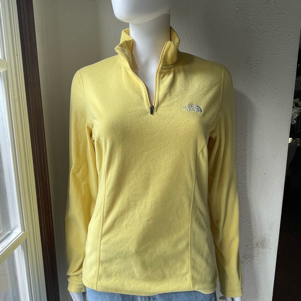 North Face 1/2 Zip Fleece Pullover